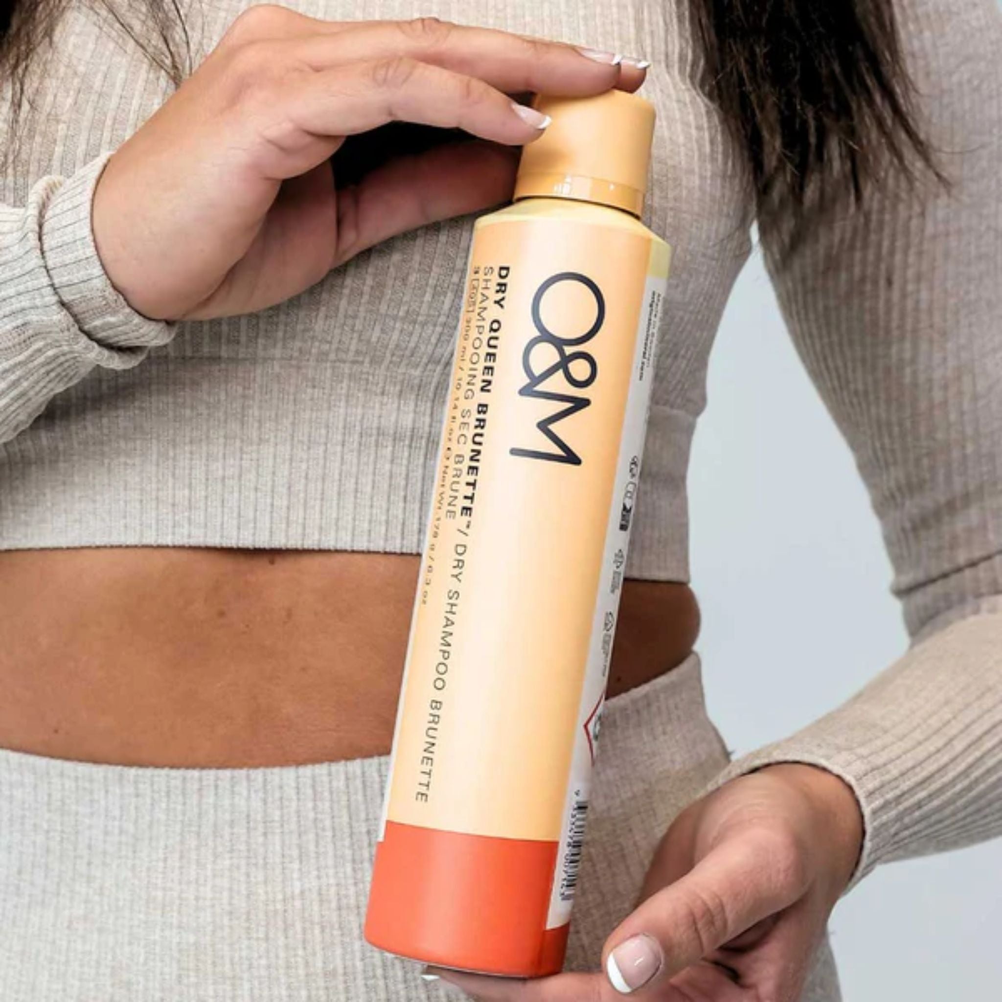 O&M Dry Queen Brunette Shampoo Secco – 300ml